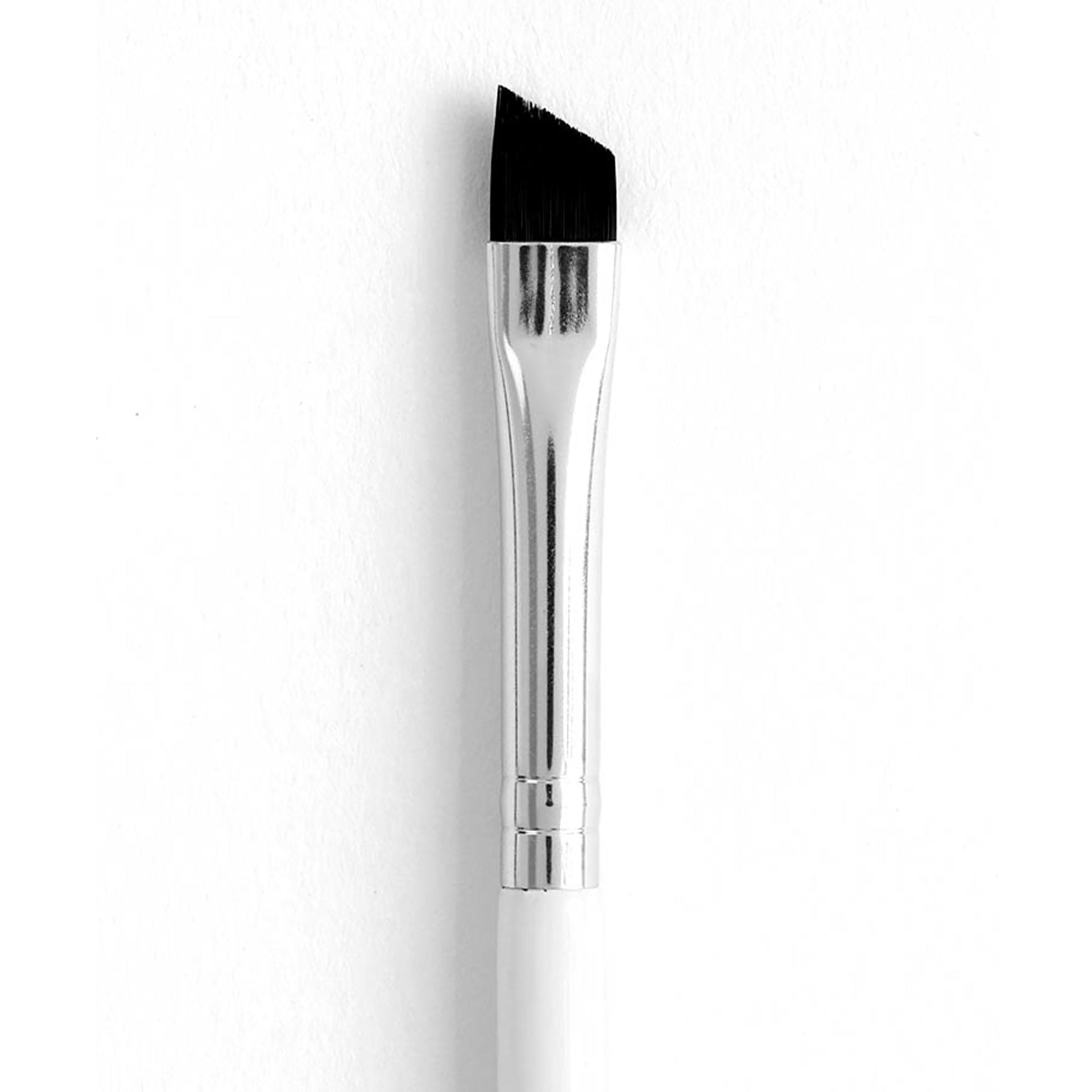 13432356889-Angled-Eye-Brush-Brush-AngledEye-e6-1 <span class=bbbbb>Angled Eye Brush</span><br/><b class=ccccc>Eye Brush</b> - Image 1