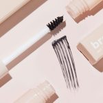 <strong class=aaaaa>Soft Black</strong><br/><span class=bbbbb>Brow Gel</span><br/><b class=ccccc>Lightweight Eyebrow Gel</b> - Image 2