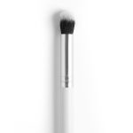<span class=bbbbb>Small Detail Brush</span><br/><b class=ccccc>Eye Brush</b>