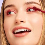 <strong class=aaaaa>Left on Red</strong><br/><span class=bbbbb>BFF Mascara</span><br/><b class=ccccc>Volumizing Mascara</b> - Image 3