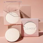 <strong class=aaaaa>Cold One</strong><br/><span class=bbbbb>Pressed Powder Highlighter</span><br/><b class=ccccc>Radiant Powder Highlighter</b>