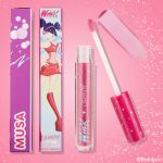 <strong class=aaaaa>Musa</strong><br/><span class=bbbbb>Winx Ultra Glossy Lip</span><br/><b class=ccccc>Hydrating Lip Gloss</b> - Image 2