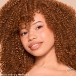 <strong class=aaaaa>Medium 9</strong><br/><span class=bbbbb>Pretty Fresh Tinted Foundation Balm</span><br/><b class=ccccc>Skincare-Infused Foundation Stick</b> - Image 2