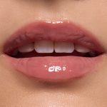 <strong class=aaaaa>Noble Steed</strong><br/><span class=bbbbb>Shrek Ultra Glossy Lip</span><br/><b class=ccccc>Lightweight Lip Gloss</b> - Image 3