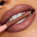 <strong class=aaaaa>Jaguar</strong><br/><span class=bbbbb>So Juicy Plumping Lip Liner</span><br/><b class=ccccc>Lip Liner with Peptides</b> - Image 2