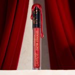 <span class=bbbbb>Runs with Vampires</span><br/><b class=ccccc>Hydrating Lip Gloss</b>