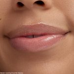 <span class=bbbbb>Squad Dreams</span><br/><b class=ccccc>Ultra Glossy Lip Set</b> - Image 4