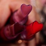 <span class=bbbbb>Juicy Affair</span><br/><b class=ccccc>So Juicy Plumping Gloss Balm Trio</b> - Image 9