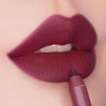 <strong class=aaaaa>On Ice</strong><br/><span class=bbbbb>Lippie Pencil</span><br/><b class=ccccc>Smooth Glide-On Lip Liner</b> - Image 3